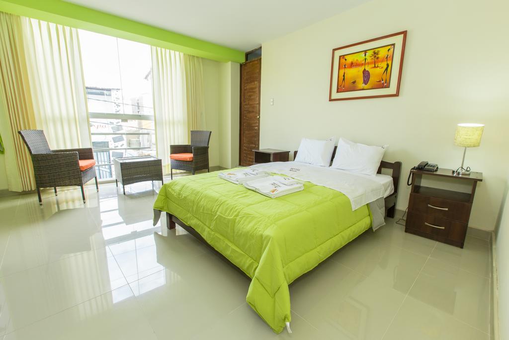 Hostal Florida Chiclayo Luaran gambar