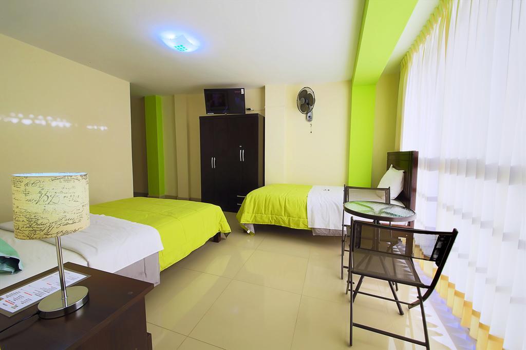 Hostal Florida Chiclayo Luaran gambar