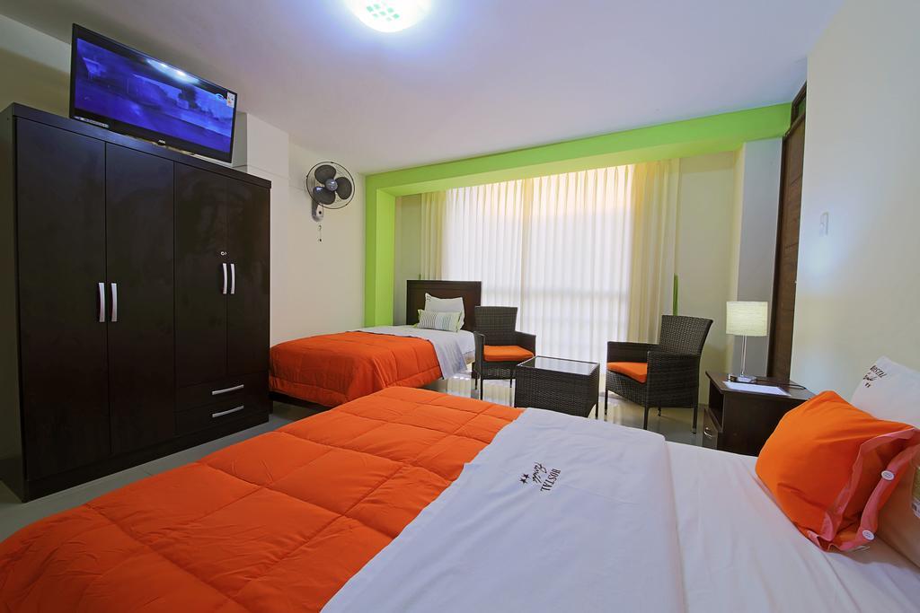 Hostal Florida Chiclayo Luaran gambar